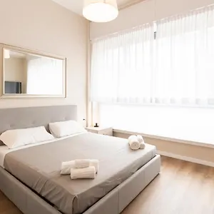 Sweet - Via Torino Appartamento